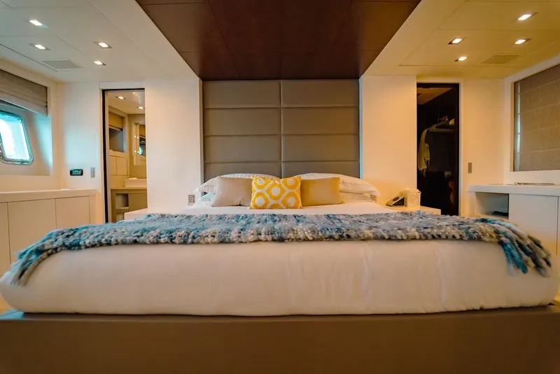 Slide: The Image of Mangusta 92 2007 - 54