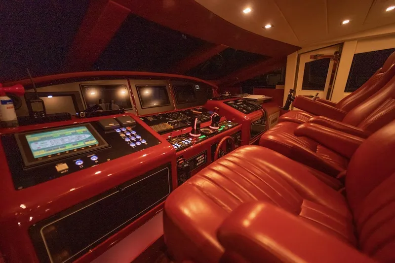 Slide: The Image of Mangusta 92 2007 - 77