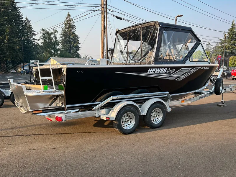 Slide: The Image of Hewescraft 210 Sea Runner ET 2025 - 3