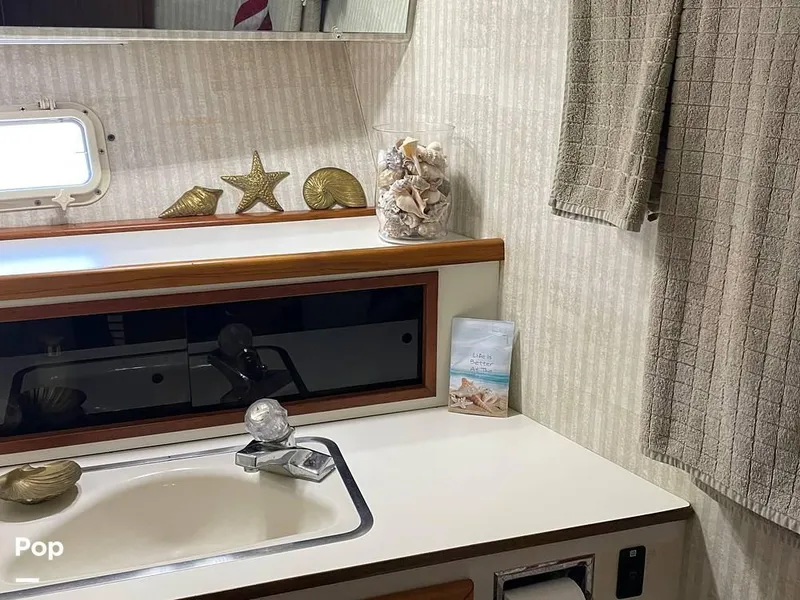 Slide: The Image of 1976 Viking 43 Double Cabin Motoryacht for sale in Portage, IN - 12