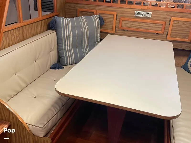 Slide: The Image of 1976 Viking 43 Double Cabin Motoryacht for sale in Portage, IN - 30