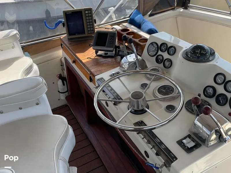 Slide: The Image of 1976 Viking 43 Double Cabin Motoryacht for sale in Portage, IN - 43