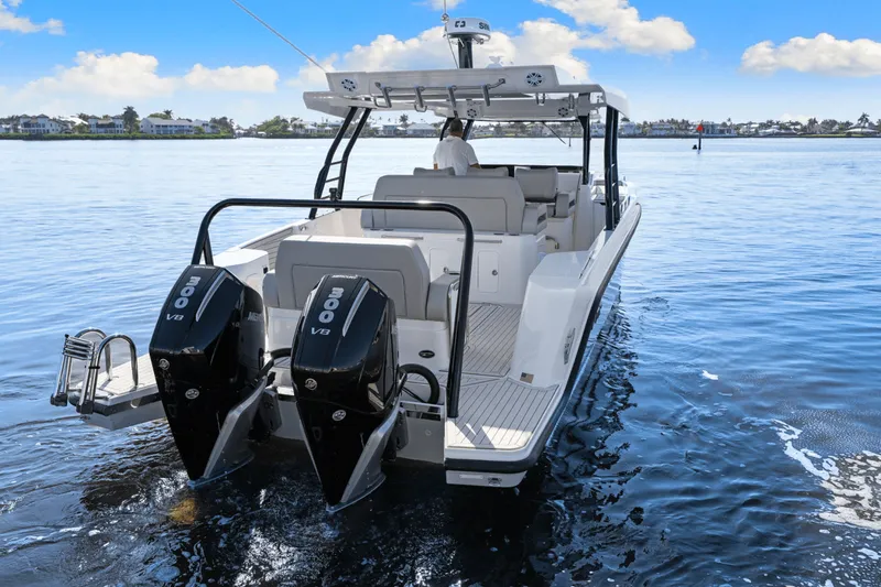 Slide: The Image of Cruisers Yachts 38 VTR 2026 - 12