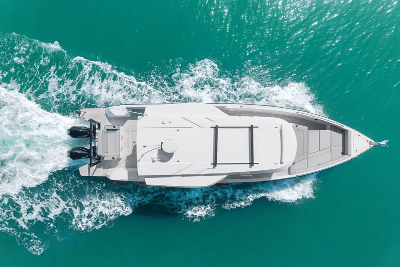 Slide: The Image of Cruisers Yachts 38 VTR 2026 - 16