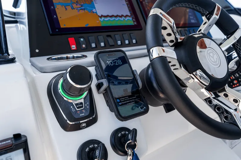 Slide: The Image of Cruisers Yachts 38 VTR 2026 - 23