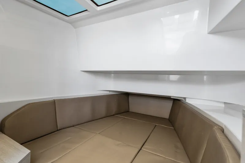 Slide: The Image of Cruisers Yachts 38 VTR 2026 - 32