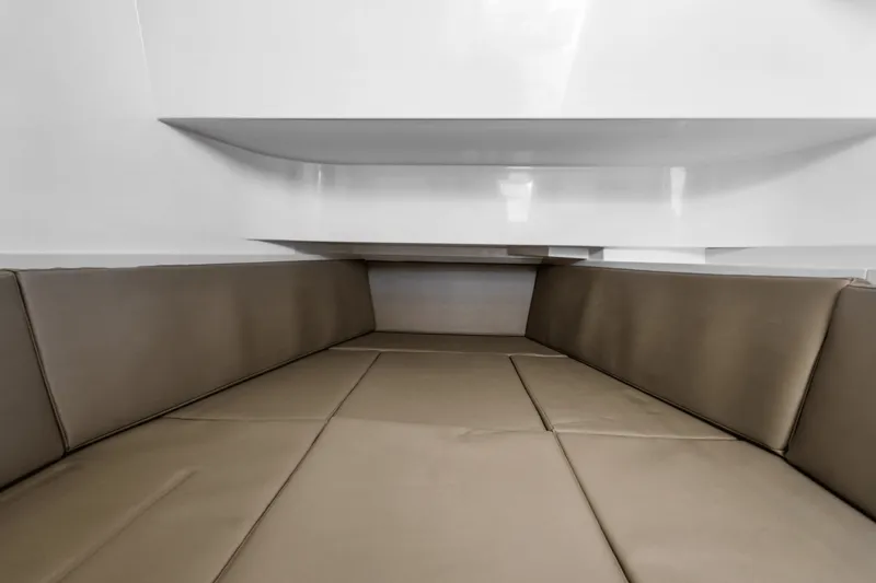 Slide: The Image of Cruisers Yachts 38 VTR 2026 - 33