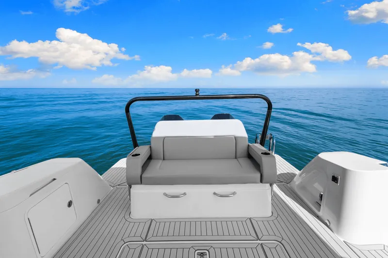 Slide: The Image of Cruisers Yachts 38 VTR 2026 - 40