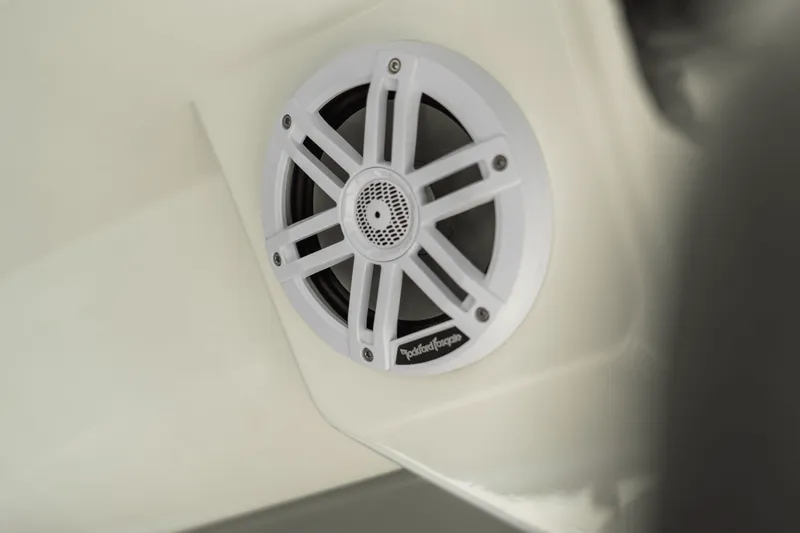 Slide: The Image of Cruisers Yachts 38 VTR 2026 - 48