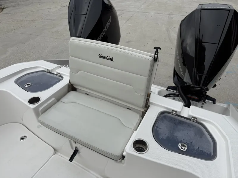 Slide: The Image of Sea Cat 262 HC 2023 - 7