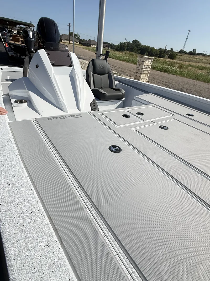 Slide: The Image of Xpress H20 CRAPPIE 2026 - 24