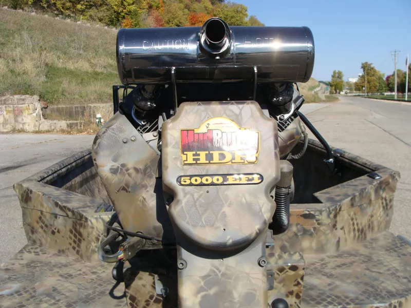 Slide: The Image of 2023 Excel 1754 Pro F4 boat with Mud Buddy HDR 5000 EFI engine. - 11