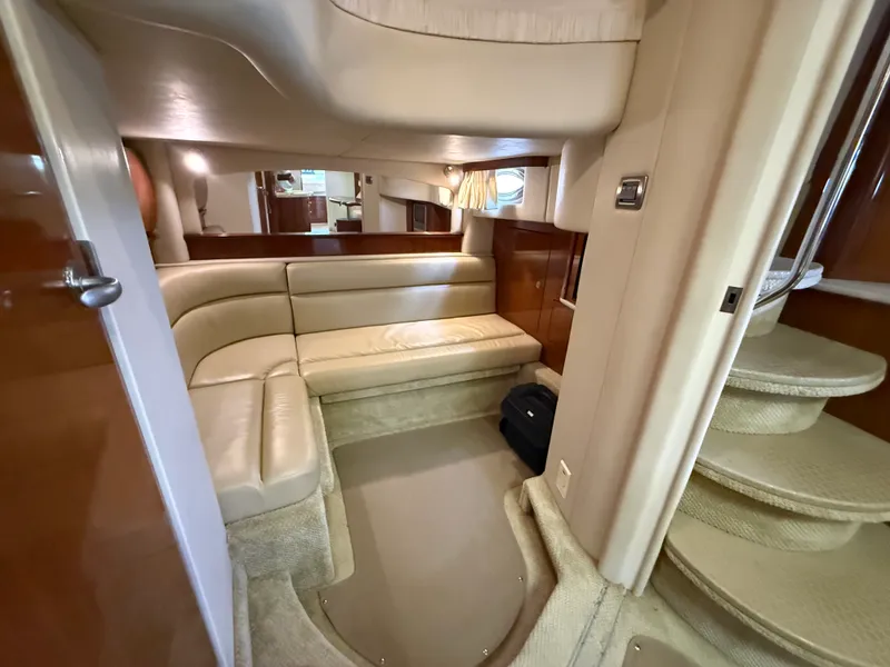 Slide: The Image of Sea Ray 420 SUNDANCER 2004 - 74