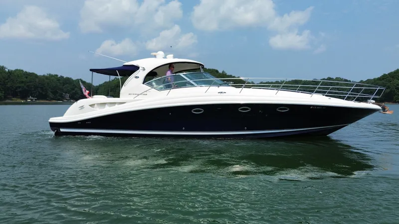 Slide: The Image of Sea Ray 420 SUNDANCER 2004 - 3