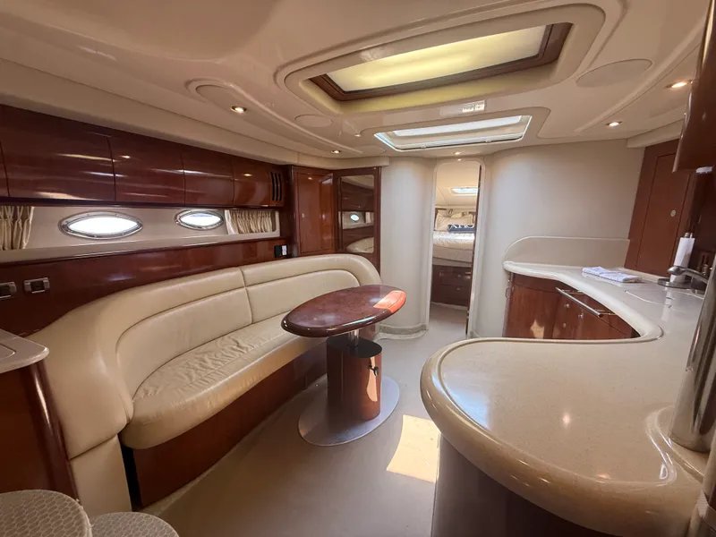 Slide: The Image of Sea Ray 420 SUNDANCER 2004 - 55