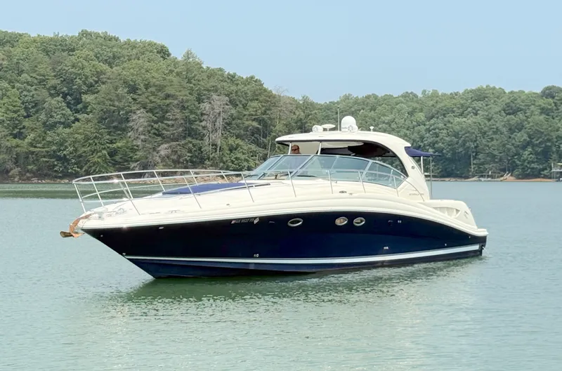 Slide: The Image of Sea Ray 420 SUNDANCER 2004 - 15