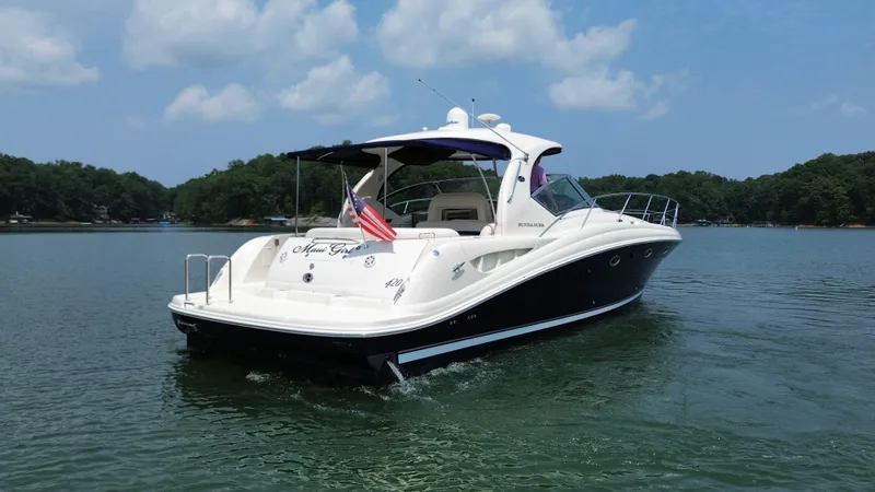 Slide: The Image of Sea Ray 420 SUNDANCER 2004 - 7