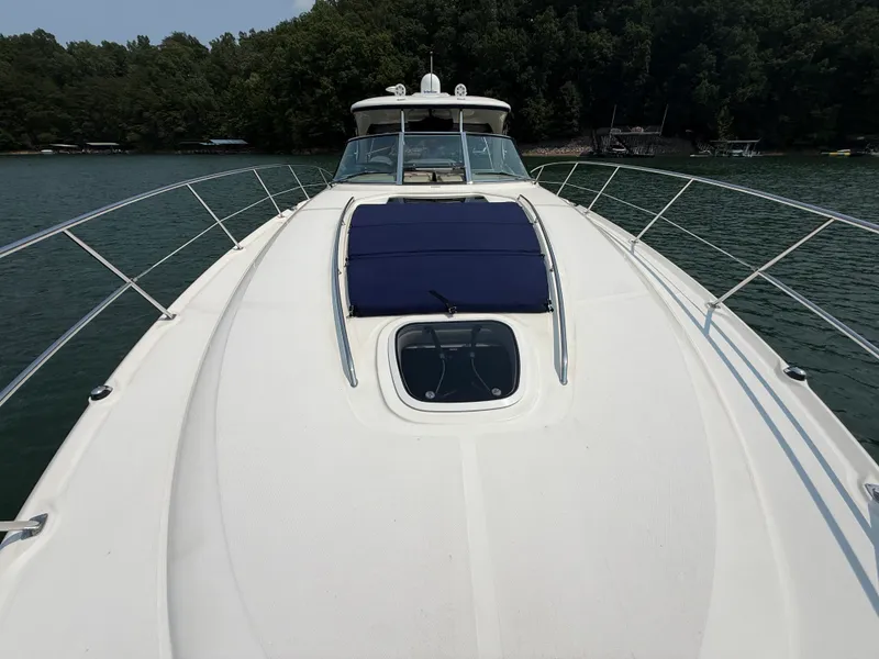 Slide: The Image of Sea Ray 420 SUNDANCER 2004 - 26