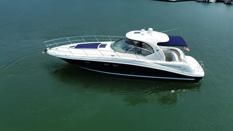 Slide: The Image of Sea Ray 420 SUNDANCER 2004 - 19