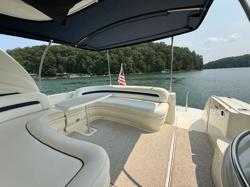 Slide: The Image of Sea Ray 420 SUNDANCER 2004 - 37
