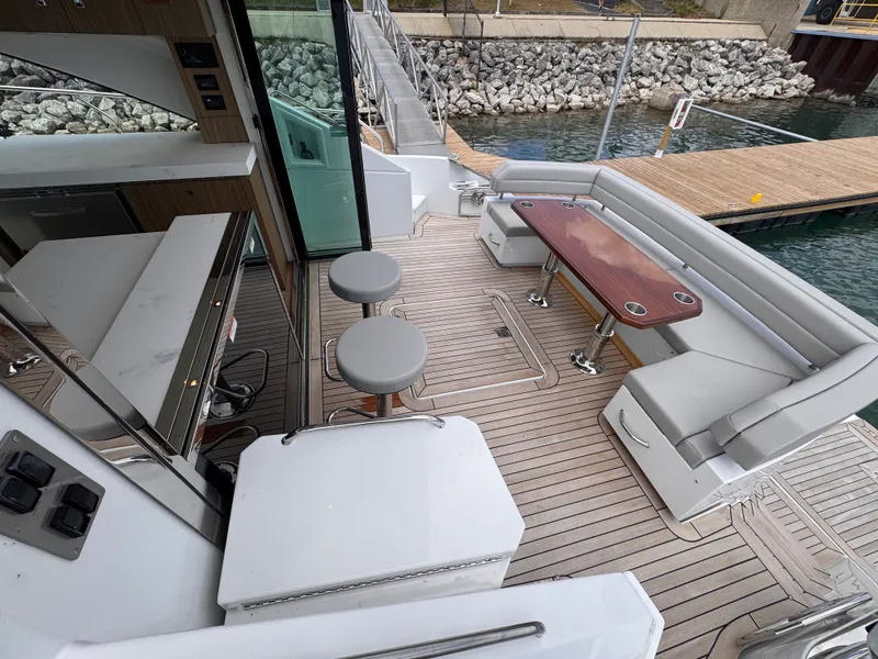Slide: The Image of Cruisers 60 CANTIUS 2025 - 5