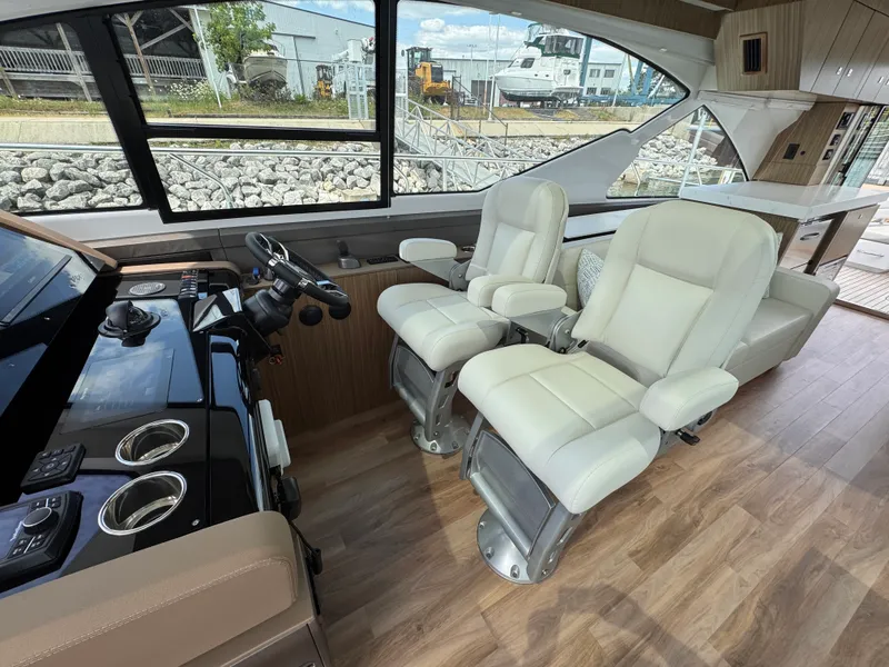 Slide: The Image of Cruisers 60 CANTIUS 2025 - 22