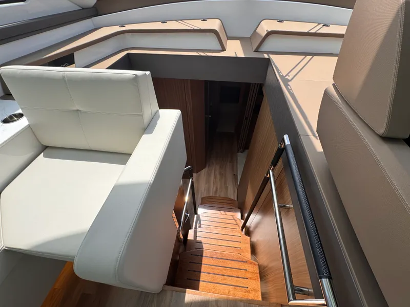 Slide: The Image of Cruisers 60 CANTIUS 2025 - 29