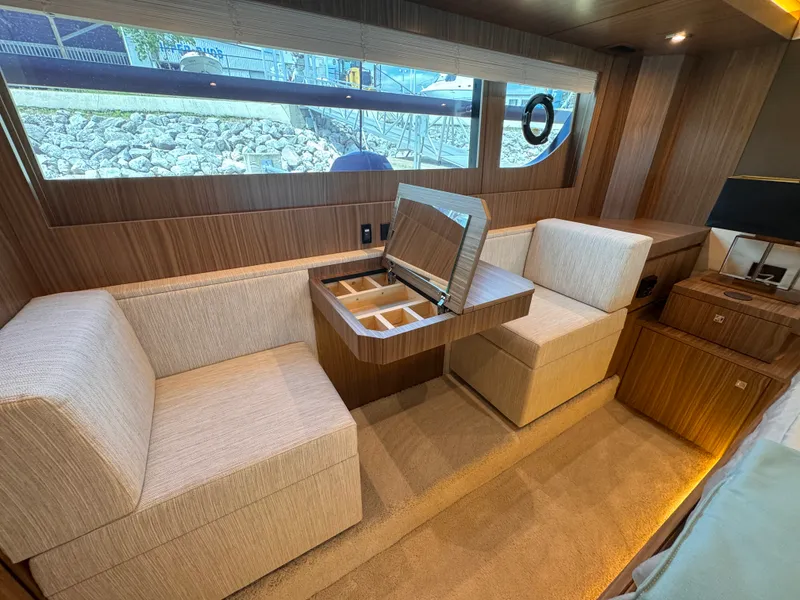 Slide: The Image of Cruisers 60 CANTIUS 2025 - 39