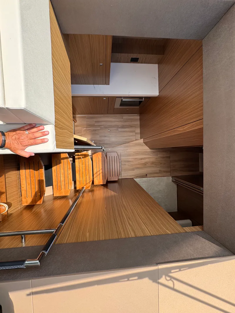 Slide: The Image of Cruisers 60 CANTIUS 2025 - 28