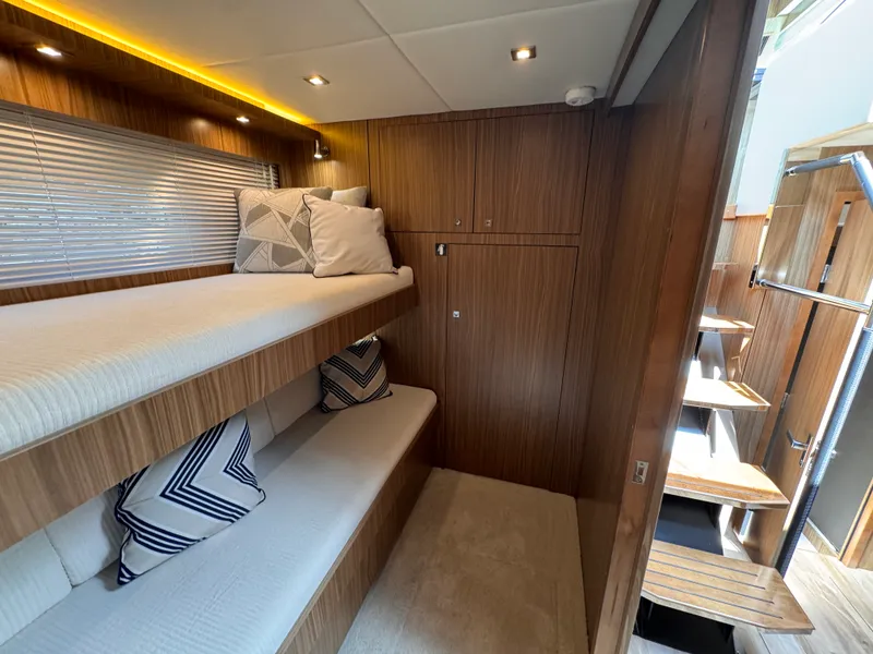 Slide: The Image of Cruisers 60 CANTIUS 2025 - 50