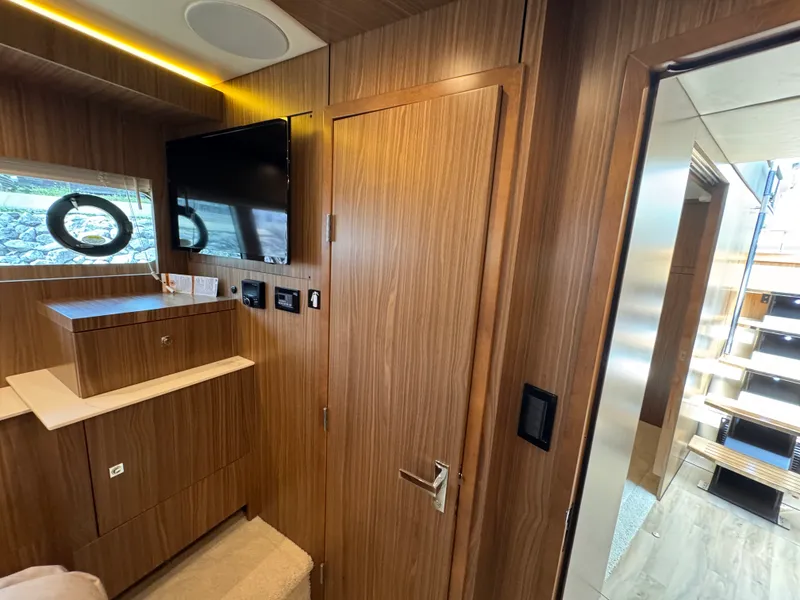 Slide: The Image of Cruisers 60 CANTIUS 2025 - 47