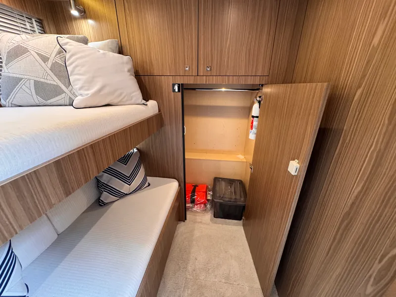 Slide: The Image of Cruisers 60 CANTIUS 2025 - 51
