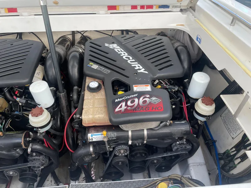 Slide: The Image of 2007 Formula 353 FASTech boat with twin MerCruiser 496 MAG HO engines. - 47