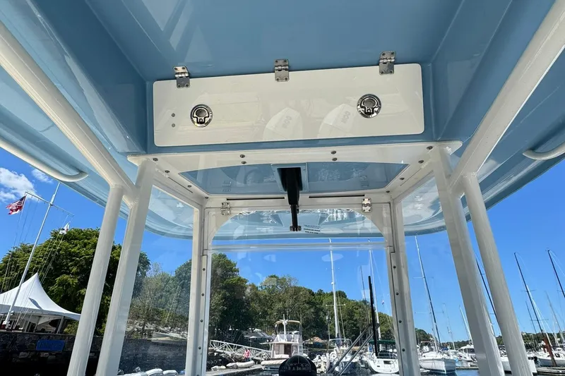 Slide: The Image of Cobia 280 Center Console 2023 - 28