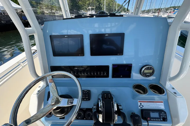 Slide: The Image of Cobia 280 Center Console 2023 - 29