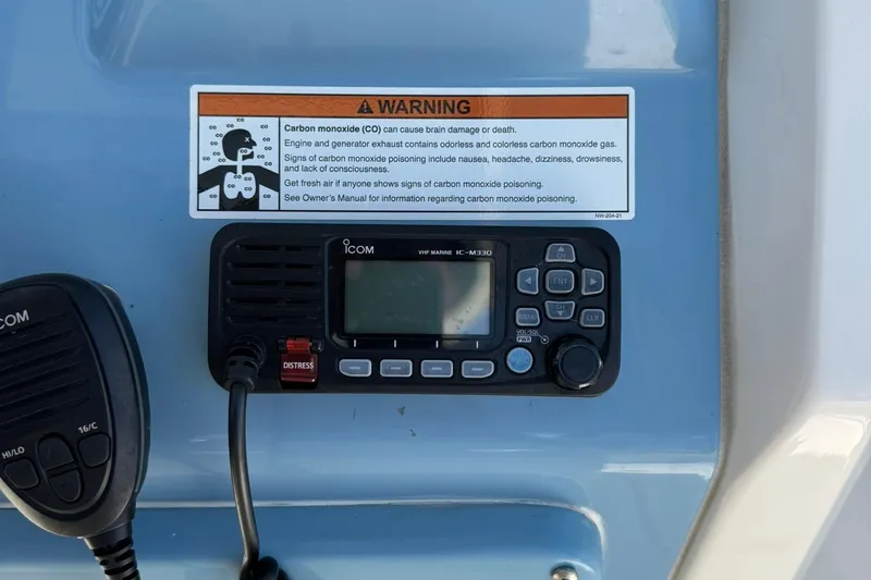 Slide: The Image of Cobia 280 Center Console 2023 - 32