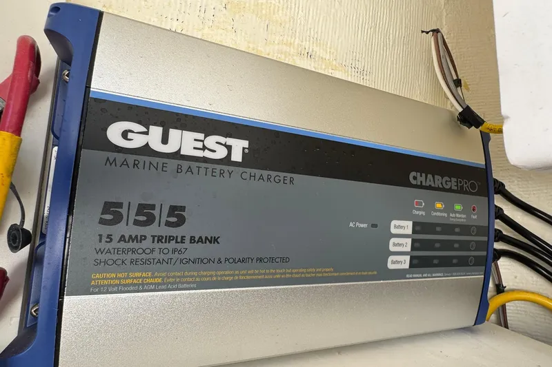 Slide: The Image of Cobia 280 Center Console 2023 - 34