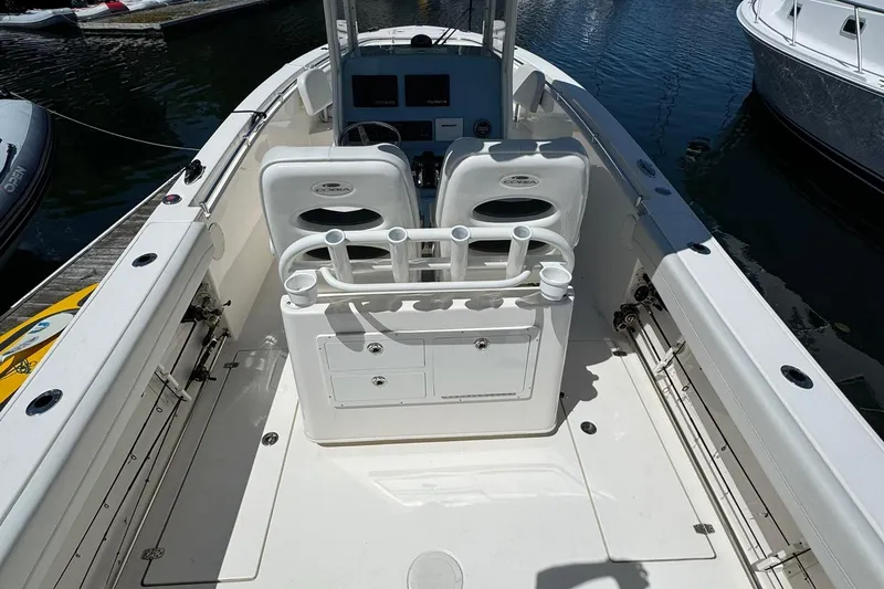 Slide: The Image of Cobia 280 Center Console 2023 - 8