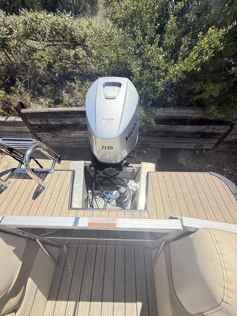 Slide: The Image of Xcursion Pontoons 223 RFX 2023 - 14
