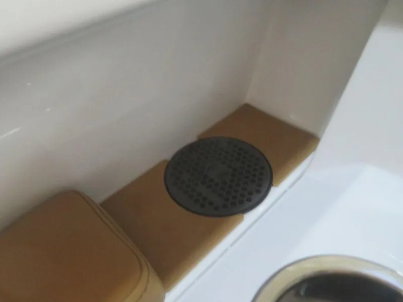 Slide: The Image of Interior detail of 2023 Crest Continental 270 NX SLS Twin boat. - 33