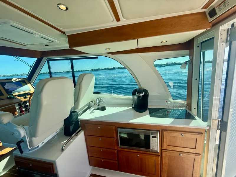 Slide: The Image of Back Cove 390 2022 - 15