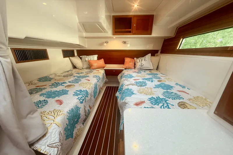 Slide: The Image of Back Cove 390 2022 - 21