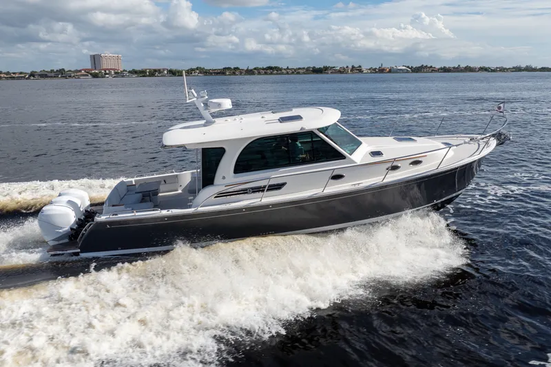 Slide: The Image of Back Cove 390 2022 - 27