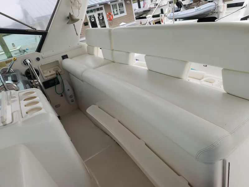 Slide: The Image of Tiara 4000 Express 1999 - 13