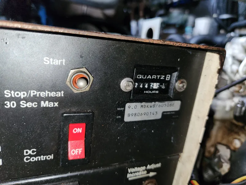 Slide: The Image of Tiara 4000 Express 1999 - 40