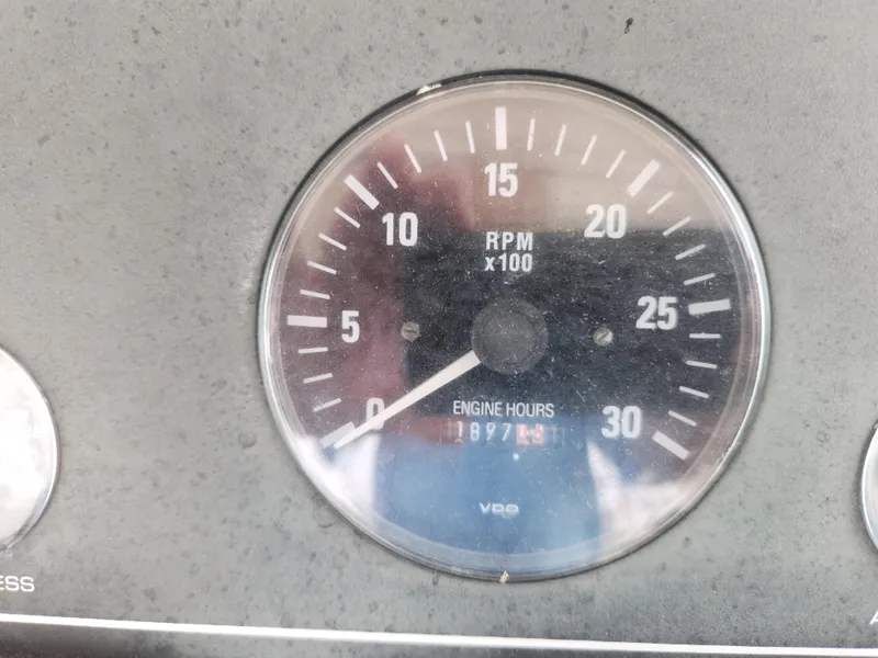 Slide: The Image of Tiara 4000 Express 1999 - 45