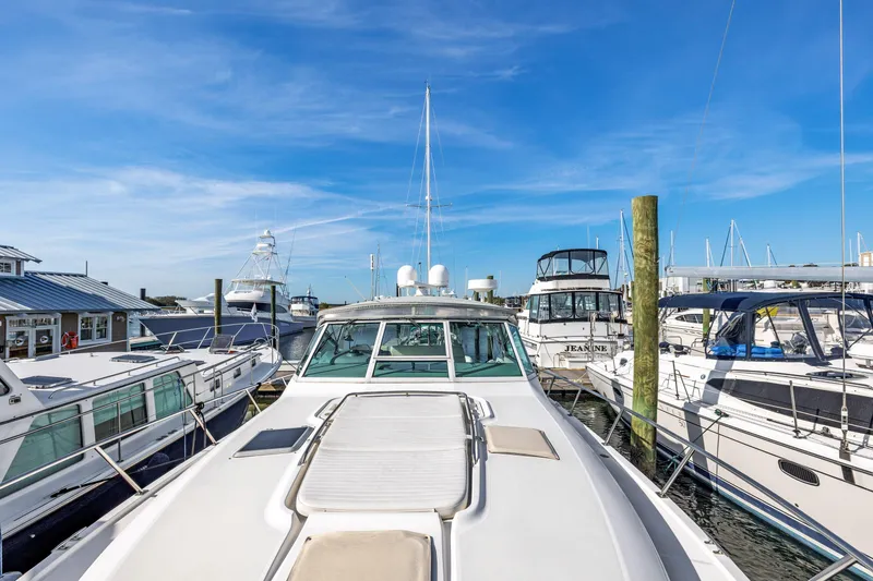 Slide: The Image of Tiara 4000 Express 1999 - 6