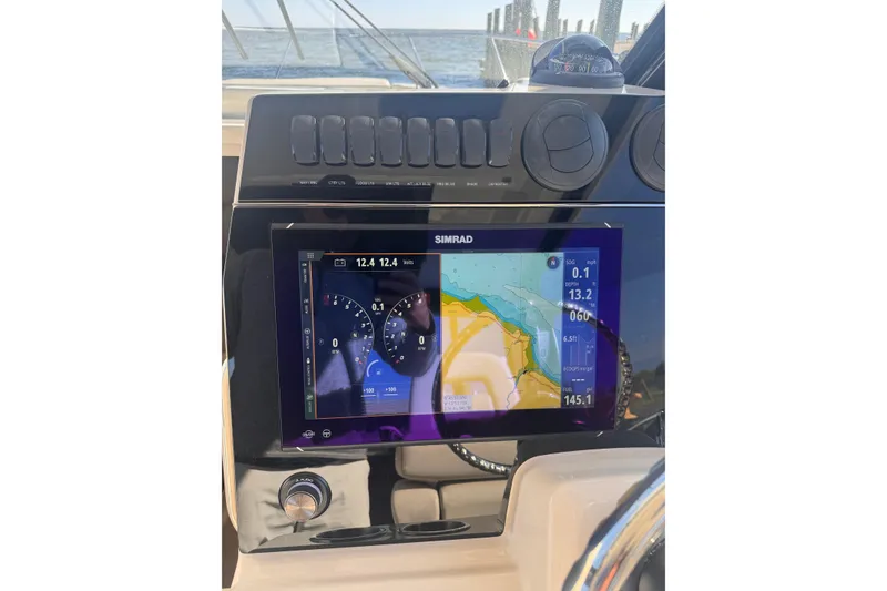 Slide: The Image of Boston Whaler 325 Conquest 2023 - 23