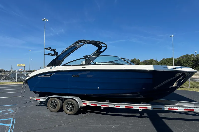 Slide: The Image of Sea Ray SDX 250 Surf 2026 - 2