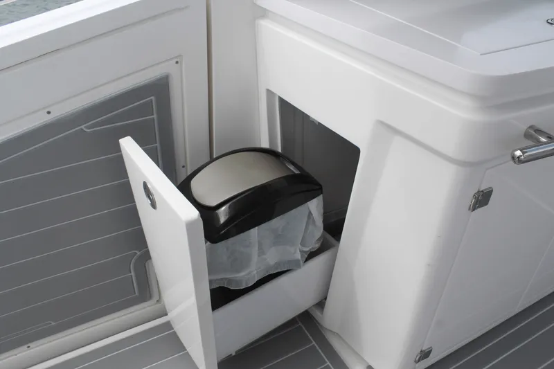 Slide: The Image of Schaefer 375 2024 - 33